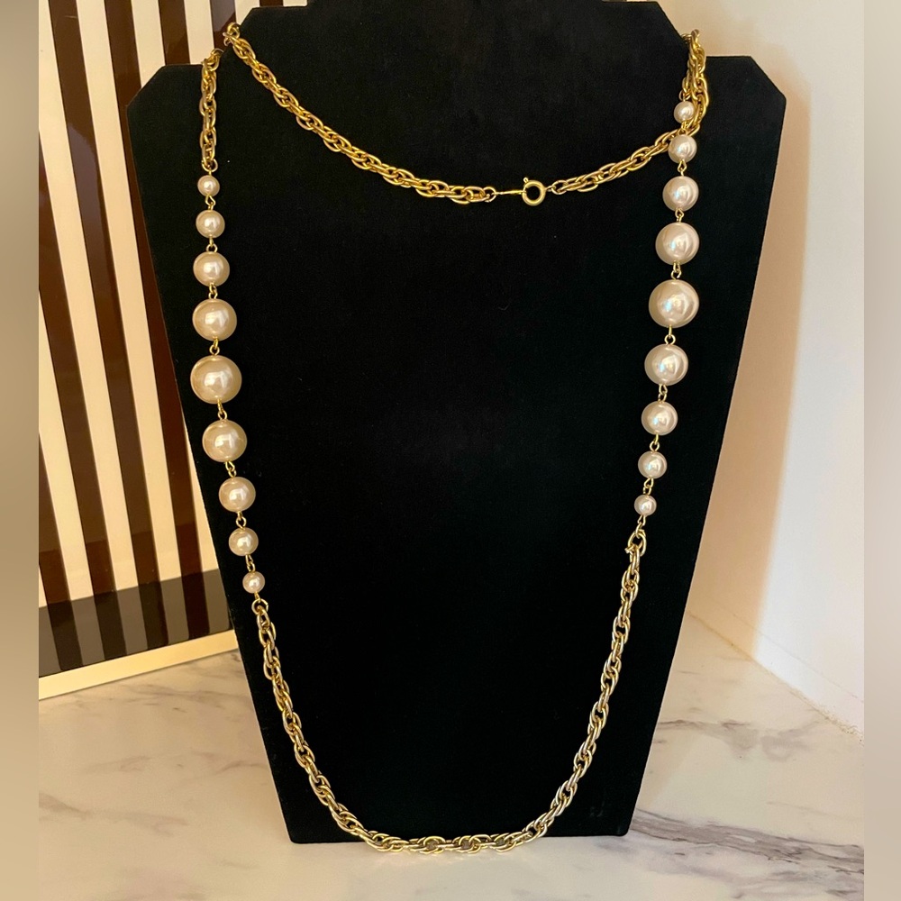 Vintage Gold Tone Faux Pearl Long Station Necklace 40”